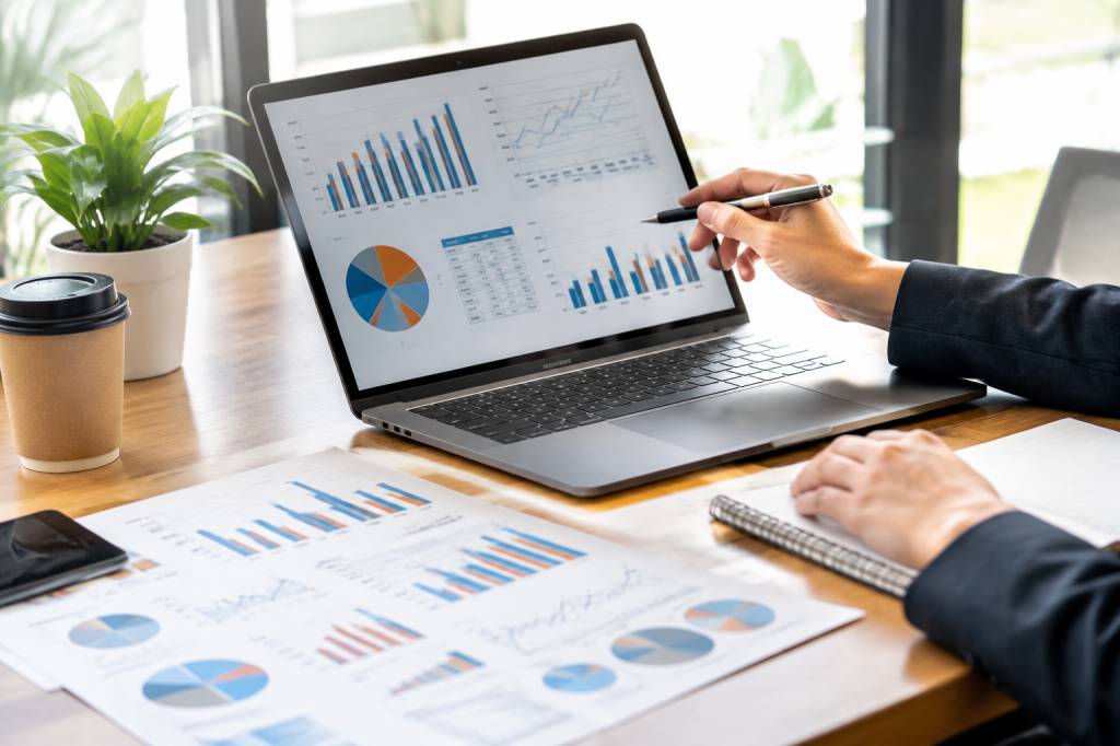 Benchmarking in marketing : méthodes et indicateurs pour comparer sa stratégie